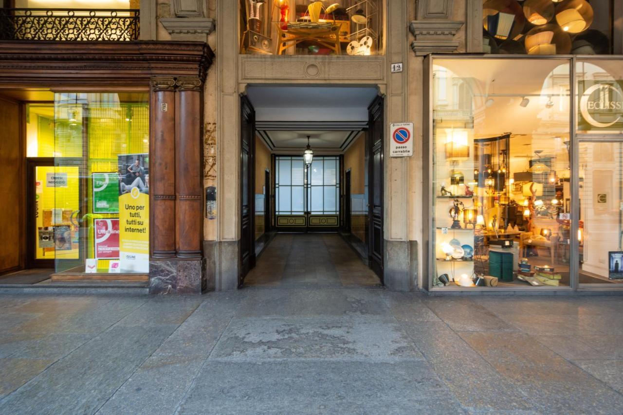 Stylish Apartment In The Heart Of Torino ภายนอก รูปภาพ