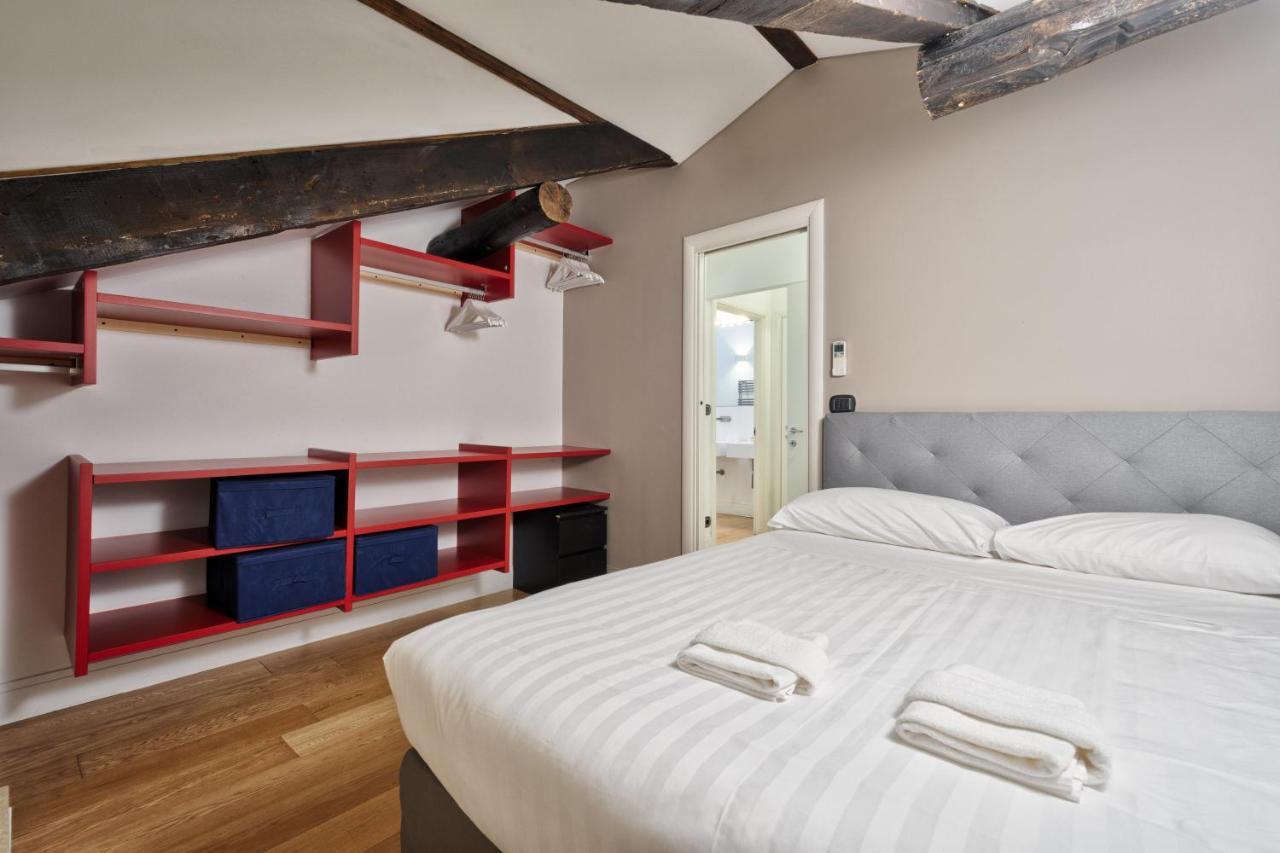 Stylish Apartment In The Heart Of Torino ภายนอก รูปภาพ